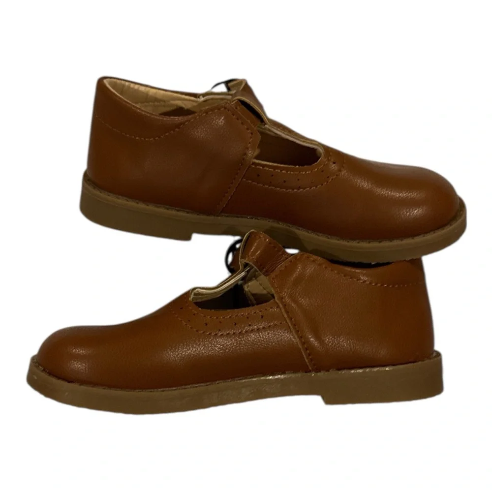 Elegant Tan‎ Kids Dress Shoes NWOT